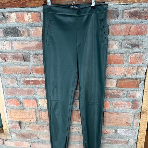 Zara Green faux leather pants Medium - Picture 1 of 4